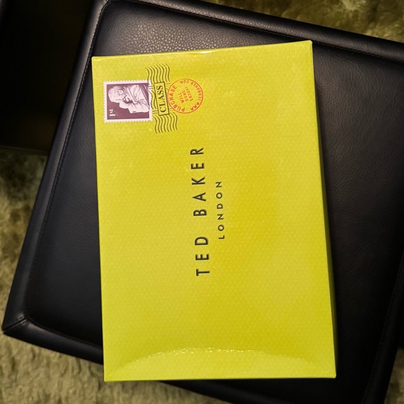 New Ted Baker Metallic Silver Heels with Bows - Picture 9 of 9